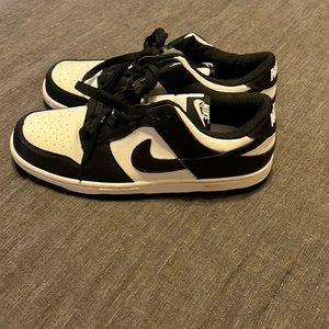 Nike Panda Low Dunks